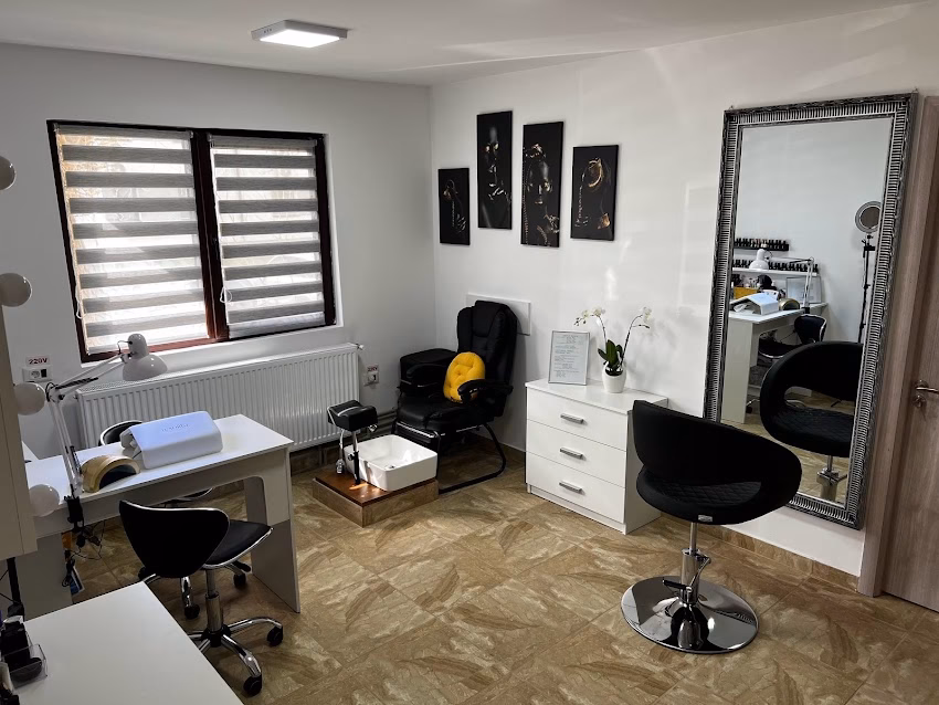 As Shine Beauty Salon de înfrumusețare