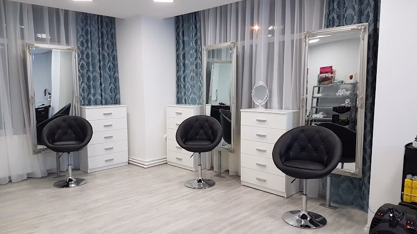 AvantgarDe Academy of Beauty