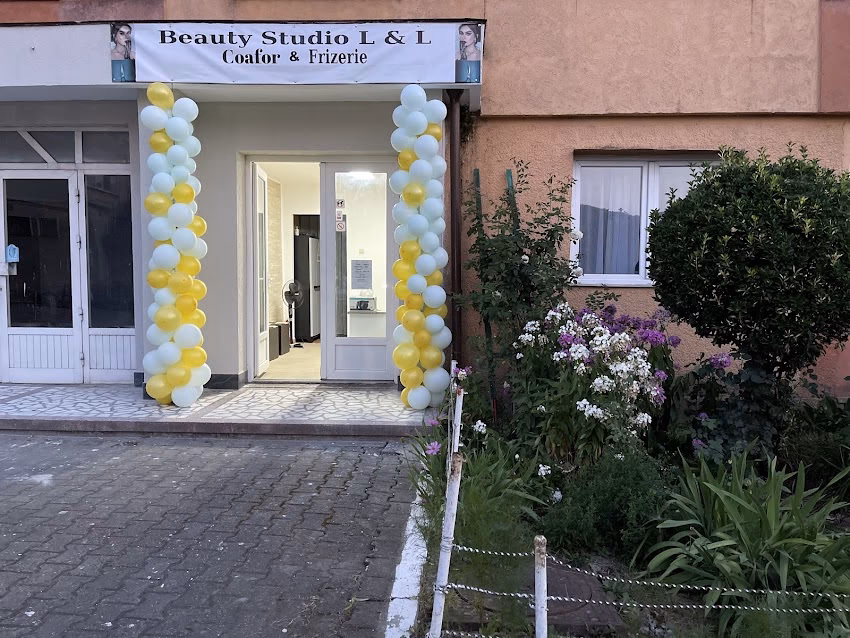 Beauty Studio Salon L L