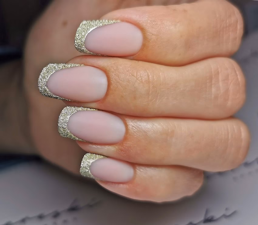 Dascălu Ionela Ana Cursuri de Manichiura Bistrița