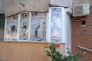 Elegant Beauty LAser Cabinet