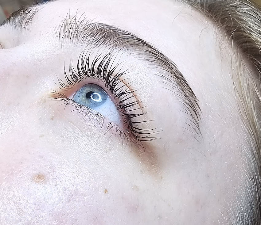 Elena Andrei beauty team