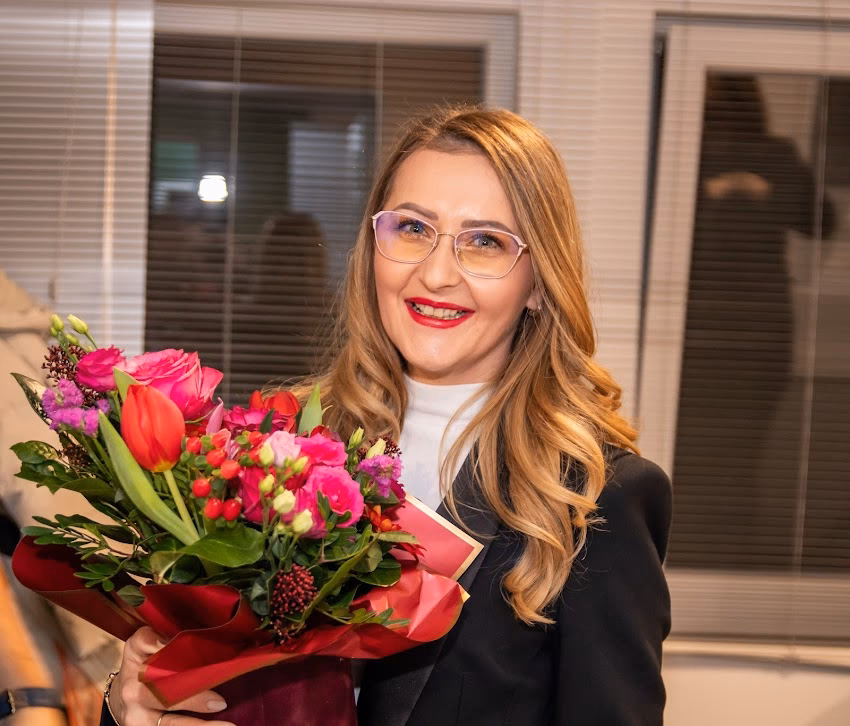 Incanto by Larisa Grecu