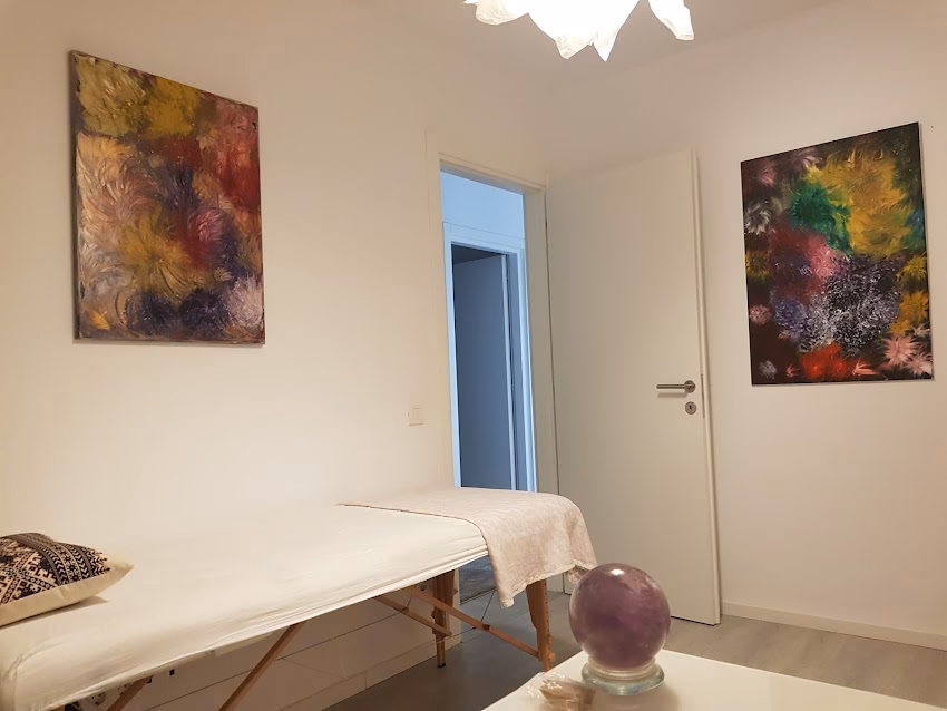 Joe therapy and beauty