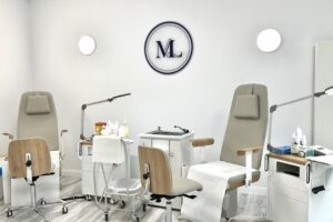 Marina Lungu Manichiură Pedichiură Complexă