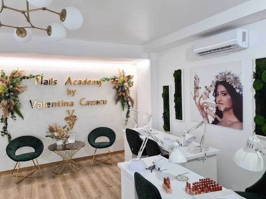 Nails Academy by Valentina Cazacu