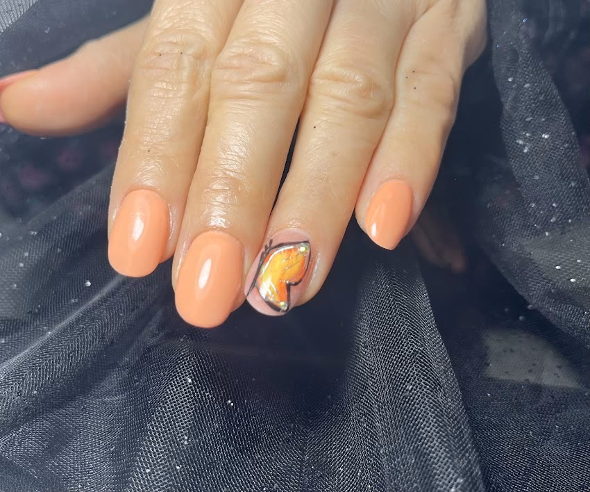 Nails by Alina Buzau