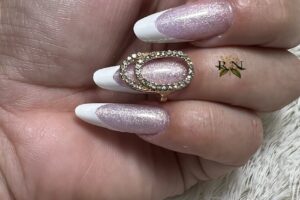 Nitu Ramona nails Art