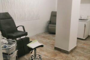 PediMedic Srl Nina Roquebrune Pedichiura