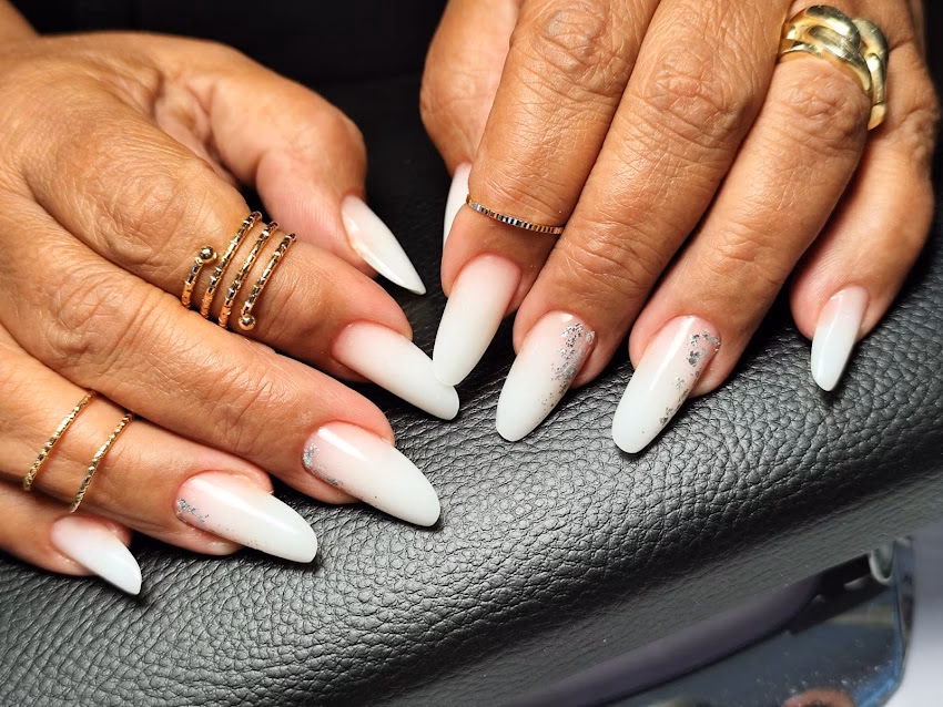 Professional Lash Academy Scoala de Gene Beauty Salon Crangasi