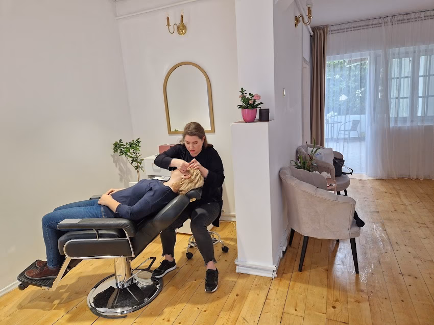 Rituals Brows and Makeup