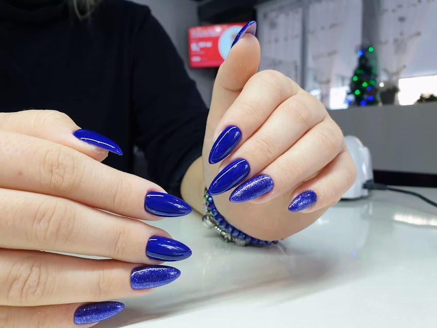 Salon Andreea Dobrin