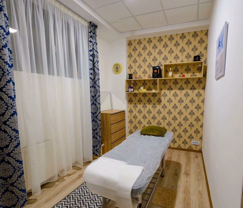 Salon Beauty Revives