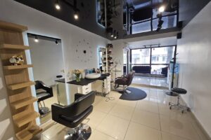 Salon Crystina