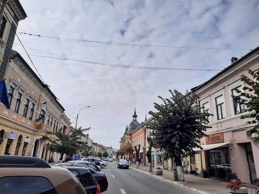 Salon De Infrumusetare Maria