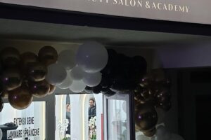 Simona Nicoară SalonAcademy