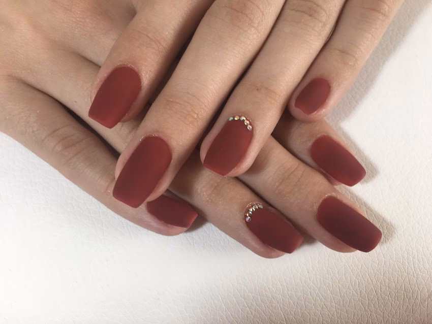 Unghii tehnice cu gel