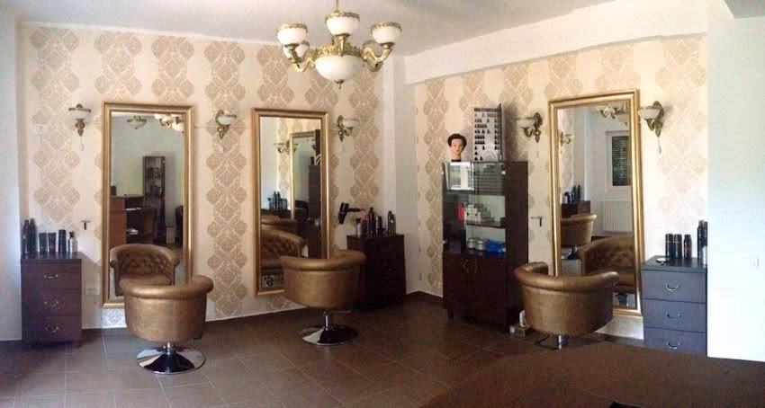 Vintage Beauty Salon